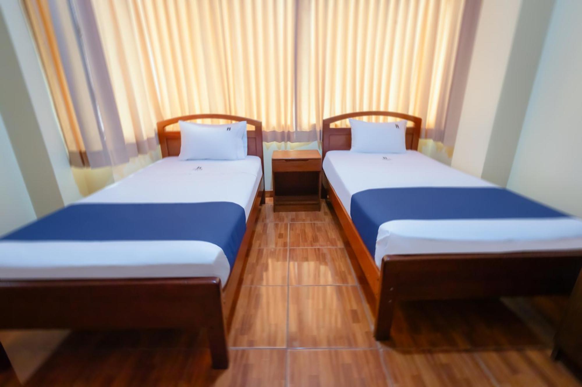Hotel Italia I Chiclayo Zewnętrze zdjęcie