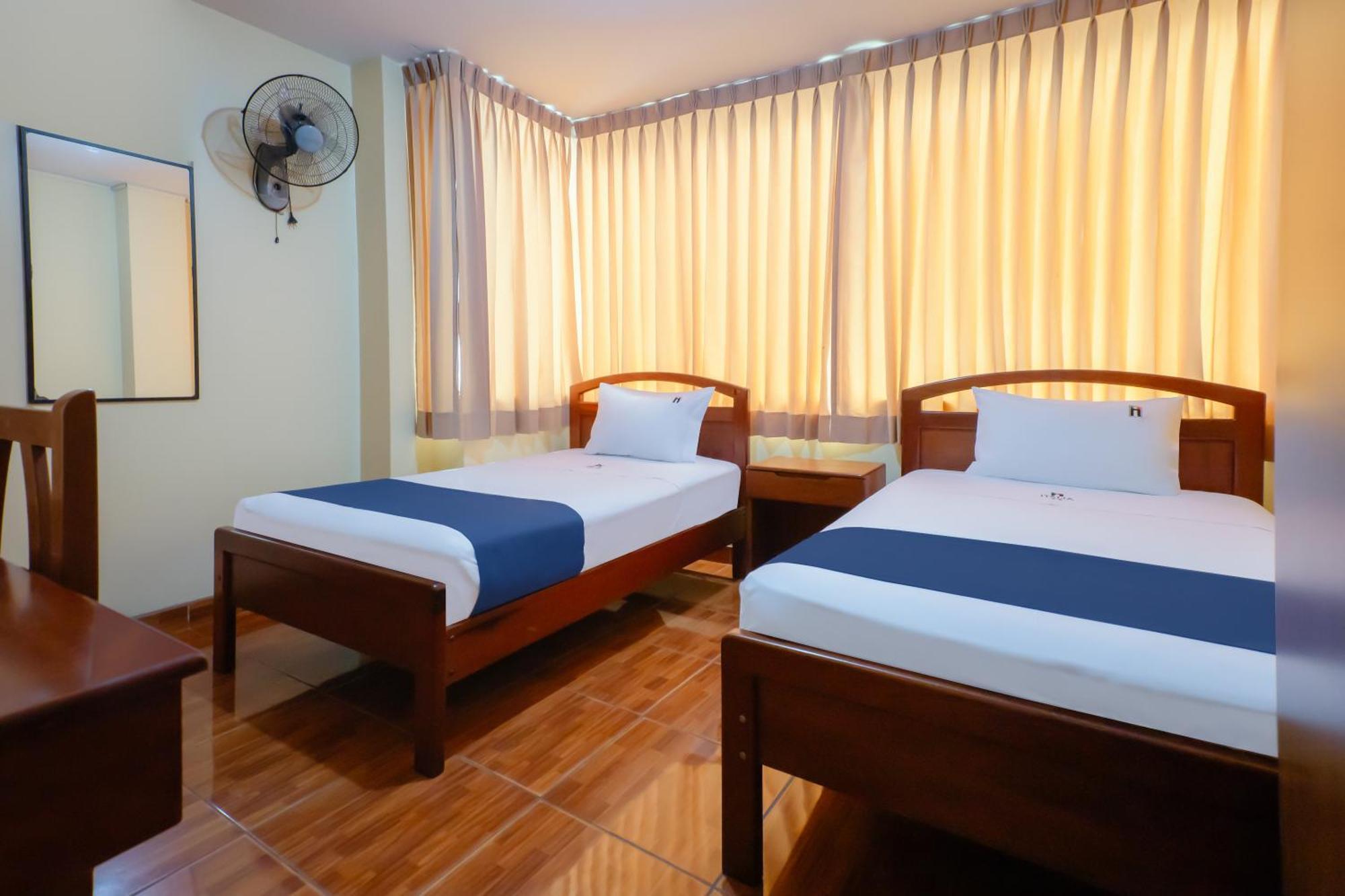 Hotel Italia I Chiclayo Zewnętrze zdjęcie