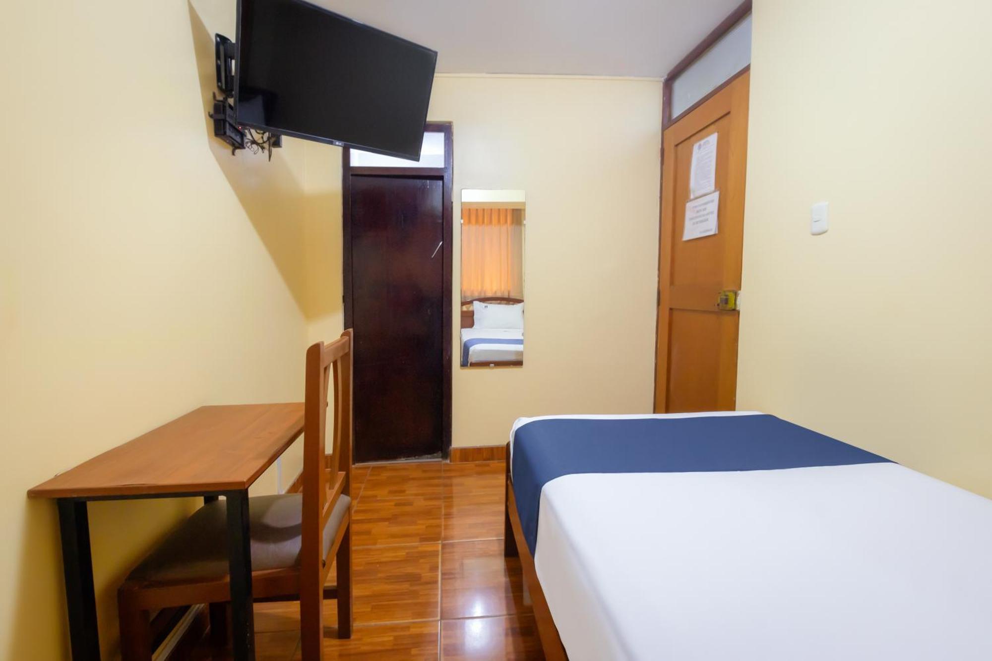 Hotel Italia I Chiclayo Zewnętrze zdjęcie